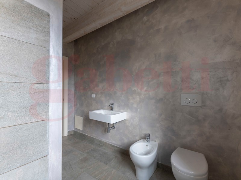 Trilocale in Vendita a Gassino Torinese, 195'000&euro;, 133 m², con Box