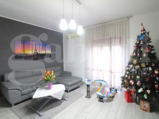 Trilocale in Vendita a Arzano, 150'000&euro;, 129 m²