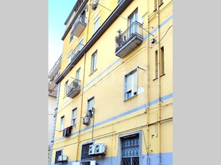 Quadrilocale in Vendita a Napoli, 260'000&euro;, 140 m²