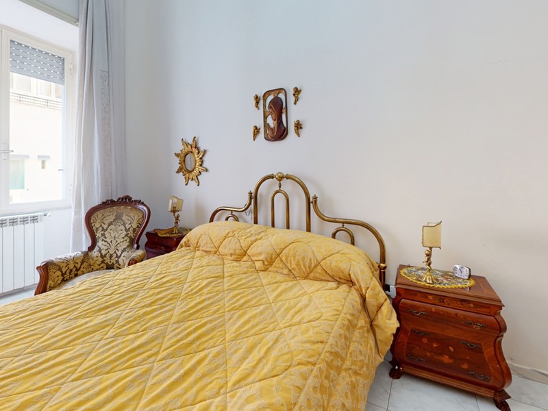 Trilocale in Vendita a Napoli, 230'000&euro;, 100 m²