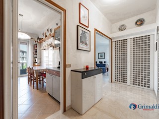 Appartamento in Vendita a Milano, 620'000&euro;, 150 m², con Box