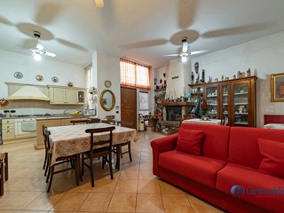 Appartamento in Vendita a Milano, 650'000&euro;, 150 m²