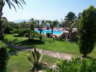 Trilocale in Vendita a Orbetello, zona Ansedonia, 550'000&euro;, 55 m², arredato