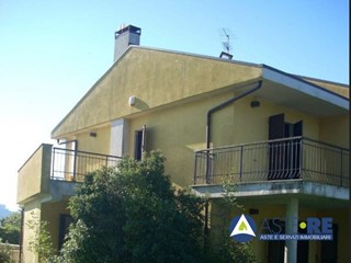 Appartamento in Vendita a Montefiascone, 220'434&euro;, 135 m²