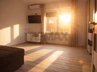 Quadrilocale in Vendita a Piombino, 90'000&euro;, 64 m²