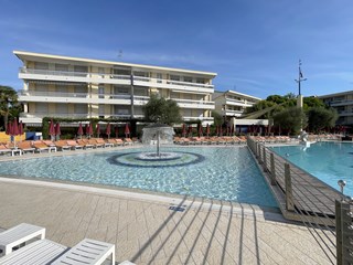 Trilocale in Vendita a San Michele al Tagliamento, zona Bibione, 220'000&euro;, 62 m², arredato, con Box