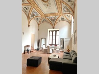 Appartamento in Vendita a Siena, 750'000&euro;, 195 m², arredato