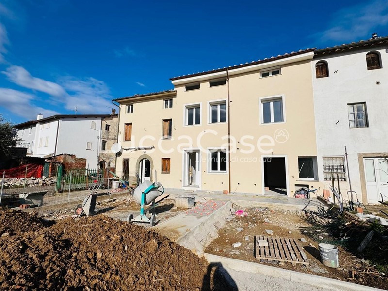 Quadrilocale in Vendita a Capannori, 215'000&euro;, 90 m²