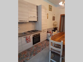 Trilocale in Vendita a Terricciola, zona La Rosa, 165'000&euro;, 70 m², arredato, con Box