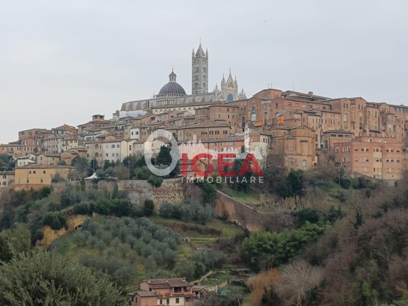 Appartamento in Vendita a Siena, 399'000&euro;, 100 m²