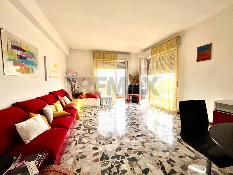 Trilocale in Vendita a Cavaria con Premezzo, 69'900&euro;, 120 m²