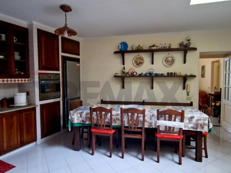 Appartamento in Vendita a Vico Equense, 440'000&euro;, 150 m²