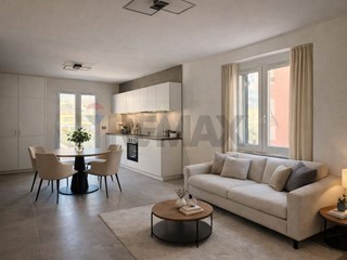 Trilocale in Vendita a Massa, 170'000&euro;, 105 m²