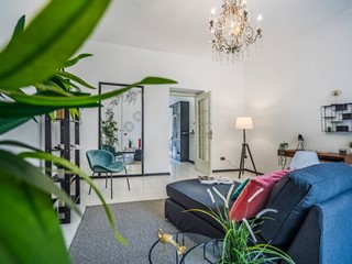 Bilocale in Vendita a Milano, 315'000&euro;, 83 m²