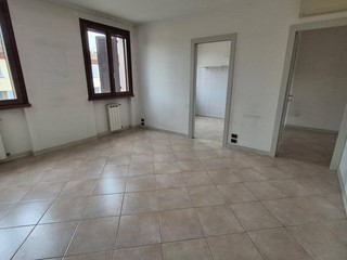 Trilocale in Vendita a Pontenure, 160'000&euro;, 85 m²