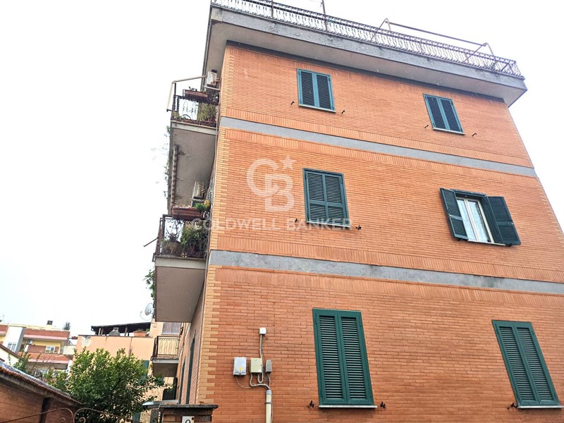 Bilocale in Vendita a Roma, 340'000&euro;, 67 m²