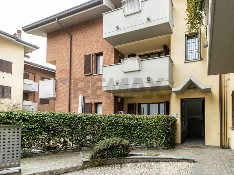 Trilocale in Vendita a Cesano Maderno, 165'000&euro;, 80 m²