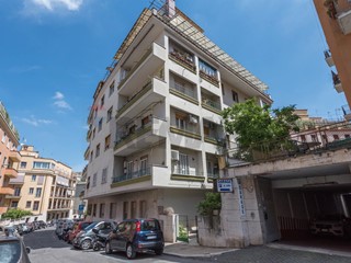Appartamento in Vendita a Roma, 1'330'000&euro;, 250 m²