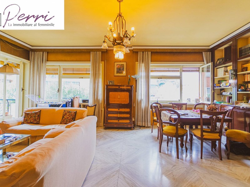 Quadrilocale in Vendita a Roma, 440'000&euro;, 147 m²