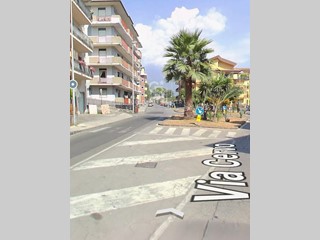 Trilocale in Vendita a Acireale, 150'000&euro;, 113 m²