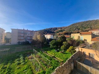 Trilocale in Vendita a Finale Ligure, 275'000&euro;, 70 m²