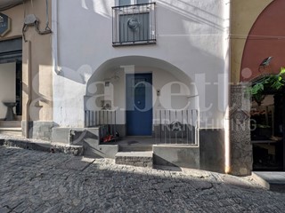 Quadrilocale in Affitto a Bacoli, 690&euro;, 65 m²