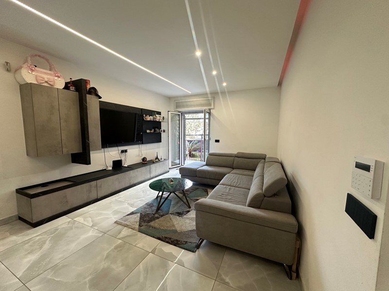 Trilocale in Vendita a Casalnuovo di Napoli, 249'000&euro;, 92 m²
