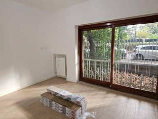 Trilocale in Vendita a Roma, 450'000&euro;, 63 m²