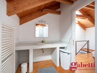 Trilocale in Affitto a Milano, 1'450&euro;, 80 m², arredato