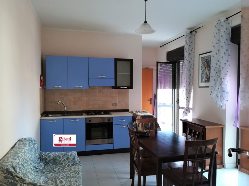 Trilocale in Affitto a Avezzano, 460&euro;, 75 m², arredato