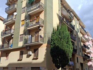 Quadrilocale in Vendita a Salerno, zona PASTENA ALTA, 260'000&euro;, 110 m²