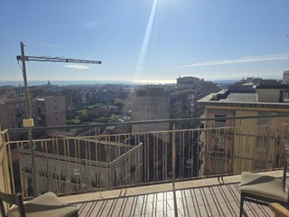 Quadrilocale in Vendita a Catania, 120'000&euro;, 128 m²