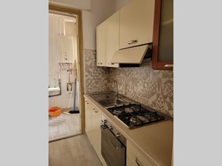 Quadrilocale in Vendita a Luni, zona Luni Mare, 180'000&euro;, 75 m²