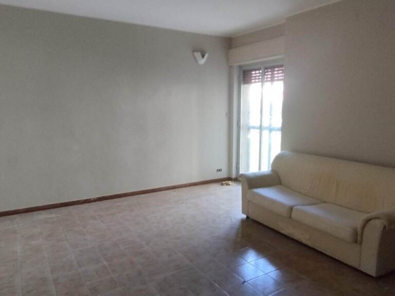 Quadrilocale in Vendita a Siracusa, 92'000&euro;, 110 m²