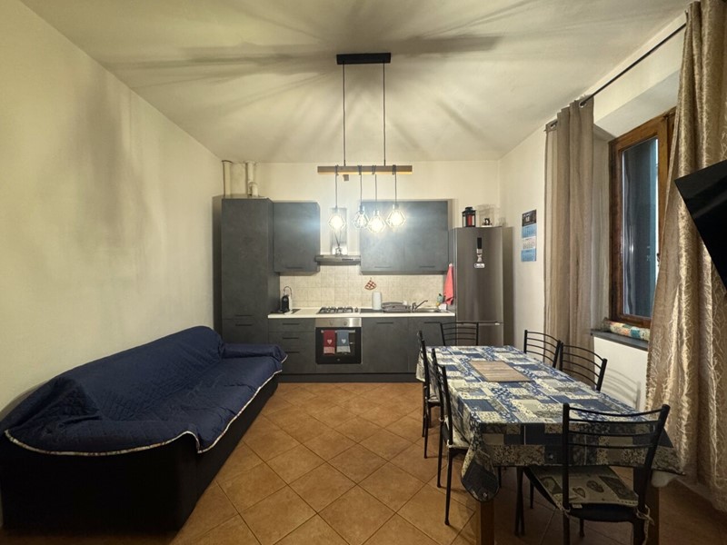 Bilocale in Vendita a Vaiano, 85'000&euro;, 50 m²