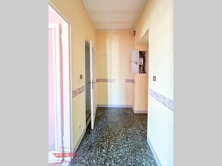 Bilocale in Vendita a Torino, 120'000&euro;, 50 m²