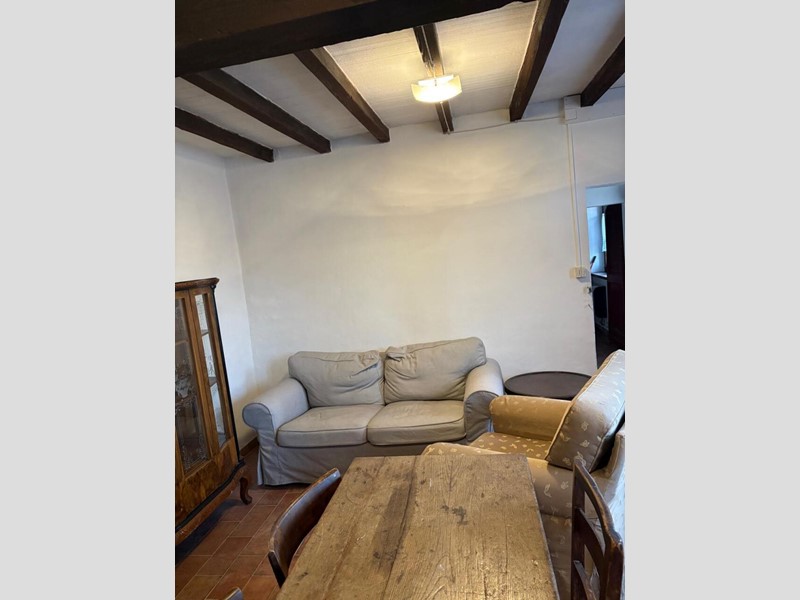 Appartamento in Affitto a Varano de' Melegari, 600&euro;, 70 m²