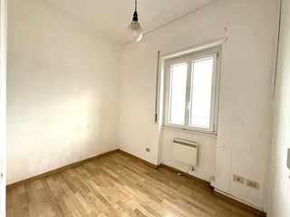 Trilocale in Vendita a Roma, 330'000&euro;, 70 m²