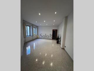 Quadrilocale in Affitto a Napoli, zona Vomero, 1'600&euro;, 112 m²