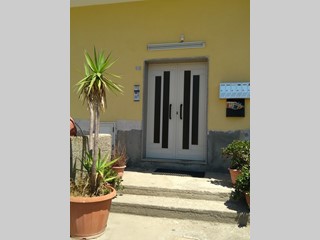 Trilocale in Affitto a Reggio Calabria, 270&euro;, 70 m²
