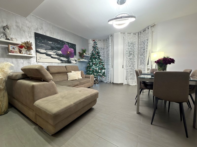 Appartamento in Vendita a San Pietro in Casale, 199'000&euro;, 115 m², con Box