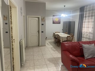 Appartamento in Vendita a Pomarico, 98'000&euro;, 130 m²