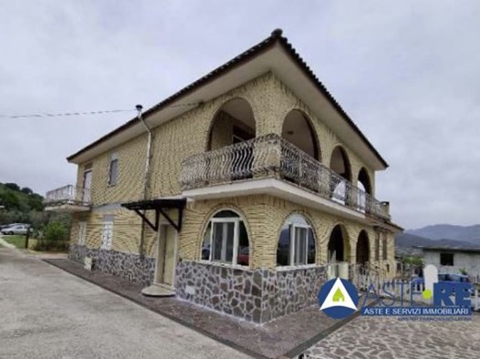 Appartamento in Vendita a Priverno, 45'745&euro;, 279 m²