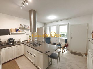 Appartamento in Vendita a Livorno, 335'000&euro;, 100 m², arredato