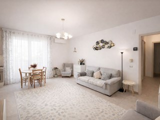 Quadrilocale in Vendita a Cascina, 159'000&euro;, 90 m²