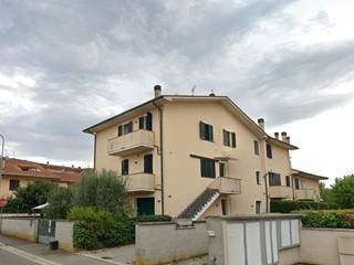 Quadrilocale in Vendita a Ponsacco, 90'000&euro;, 85 m², con Box