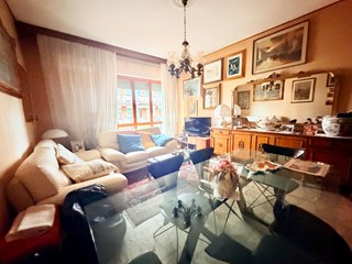 Quadrilocale in Vendita a Massa, 240'000&euro;, 95 m²