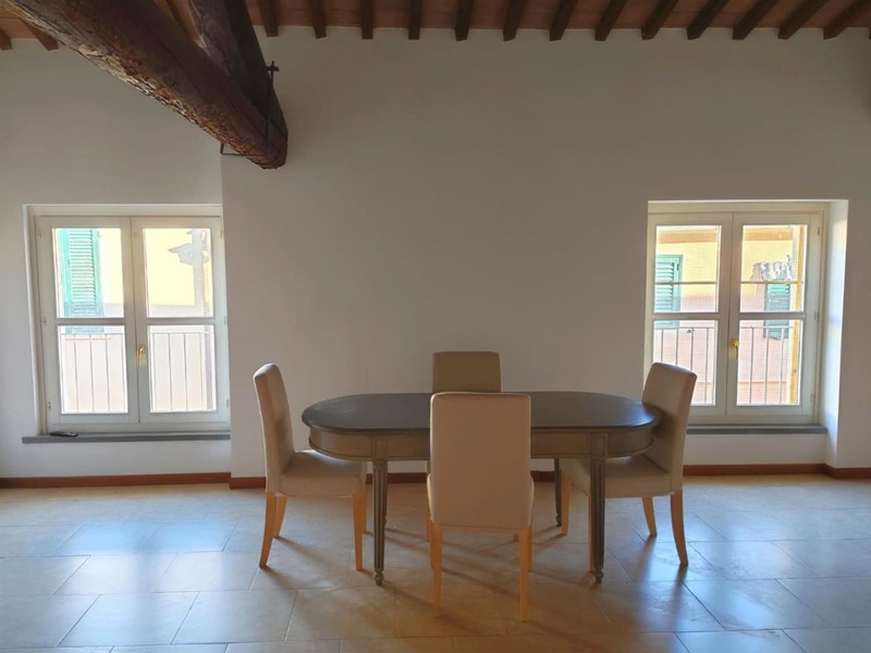 Trilocale in Vendita a Ponsacco, 105'000&euro;, 73 m²