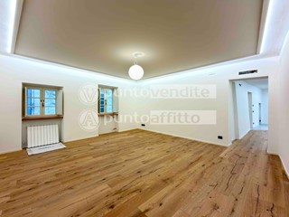 Quadrilocale in Vendita a Lucca, 410'000&euro;, 110 m²