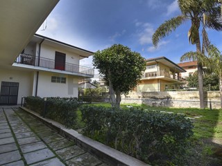 Appartamento in Vendita a Tremestieri Etneo, 174'000&euro;, 147 m²